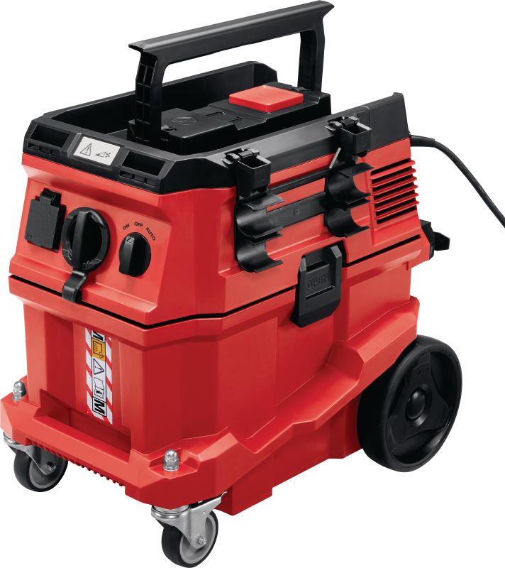 VC 5M M-class construction vacuum Powerful construction vacuum with power outlet for daily jobsite clean ups (wet & dry), 20l tank